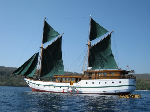 SMY Tambora Liveaboards SMY Tambora Liveaboards Main Image