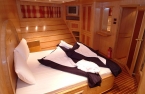 M/Y Blue Seas 02189081_blueseassuite Liveaboards 02189081_blueseassuite.jpg