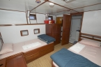 Liveaboards 02310670_deepblueuppercabin640.jpg