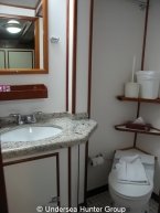 MV Undersea Hunter 33111647_underseahuntertoilethoch640c Liveaboards 33111647_underseahuntertoilethoch640c.jpg